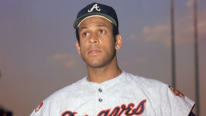 Penghormatan kepada bintang bisbol Hall of Fame Orlando Cepeda, yang meninggal pada usia 86 tahun

