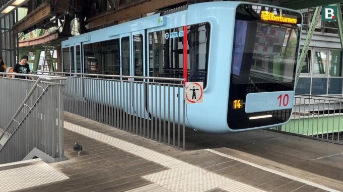 Jarak Jauh Jerman: Layanan transportasi khusus ke Wuppertal, khususnya ke Jembatan Sungai

