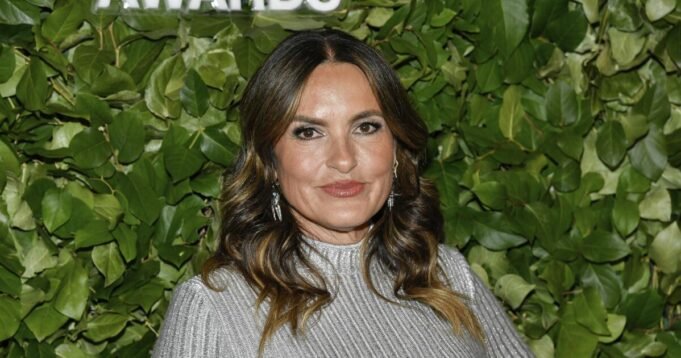 Mariska Hargitay mengalami 'trauma sekunder' di 'Law & Order: SVU'

