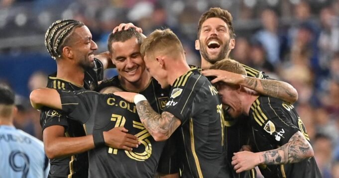 LAFC menempati posisi pertama di Wilayah Barat setelah mengalahkan Galaxy

