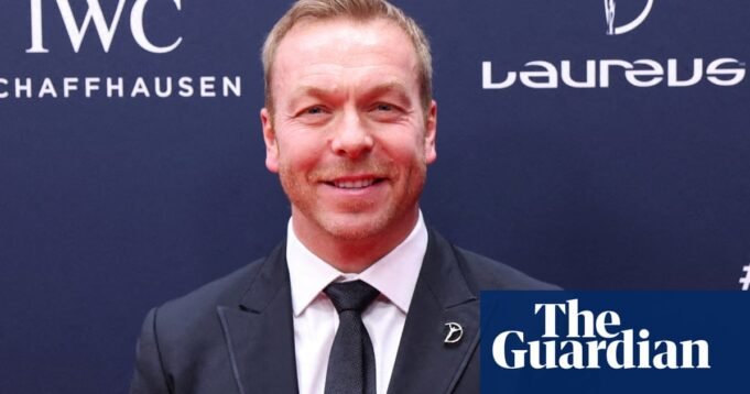 Penghormatan mengalir untuk Chris Hoy setelah dia didiagnosis menderita kanker stadium akhir, Chris Hoy

