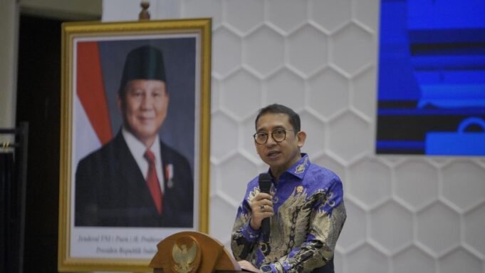 Menbud Fadli Ajak Pelaku Seni Perkuat Kekayaan Budaya Megadiversity Indonesia

